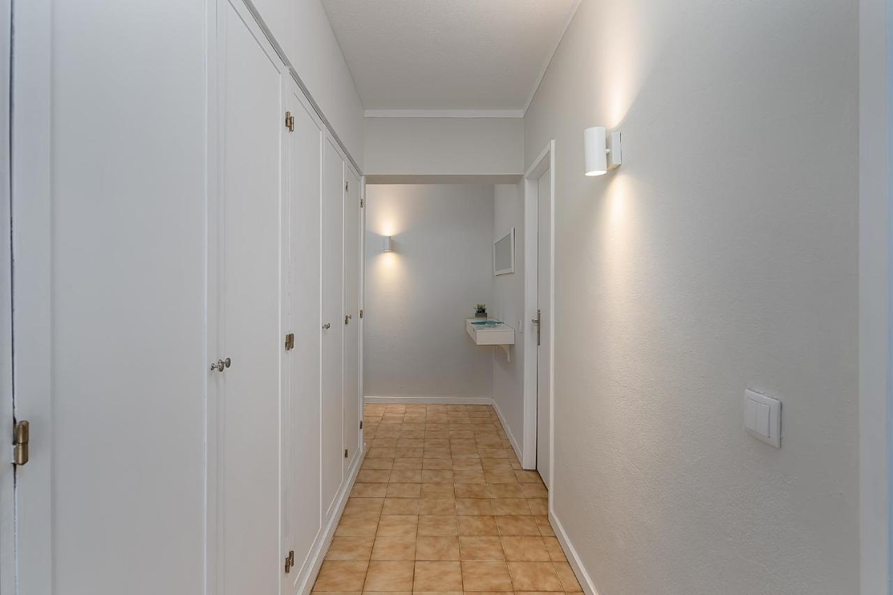 Sunny Flat W/ Balcony & Pool By Lovelystay Portimão Esterno foto